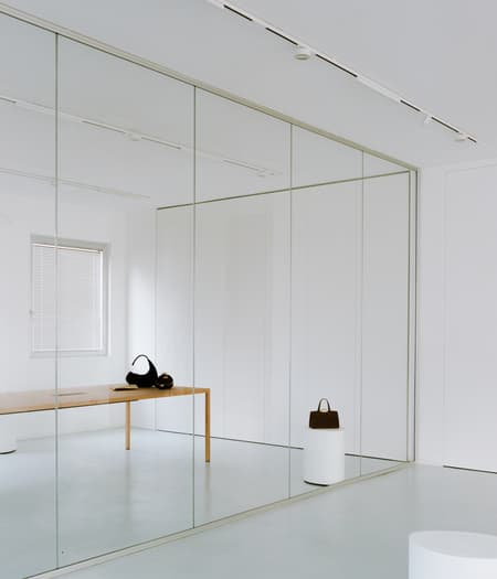 Bottega Bruzziches Headquarters